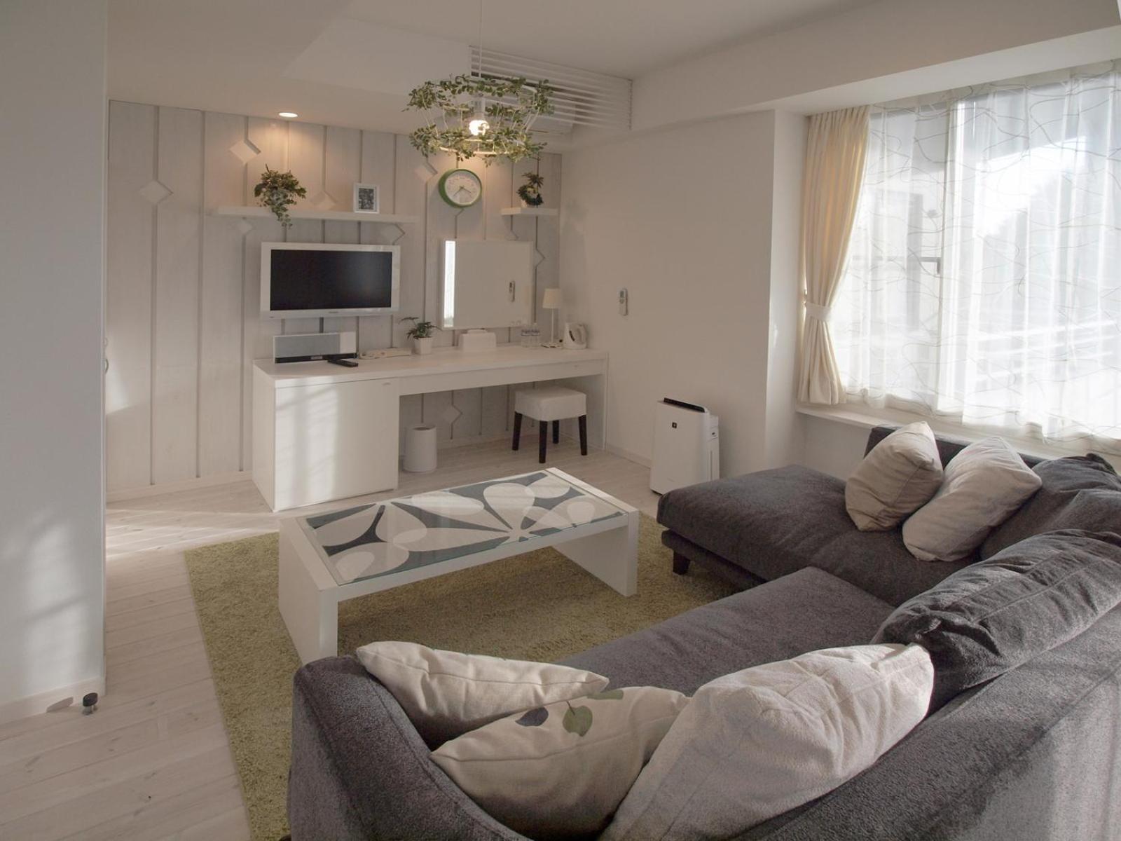 Holiday House Green Garden Гуджо Екстериор снимка