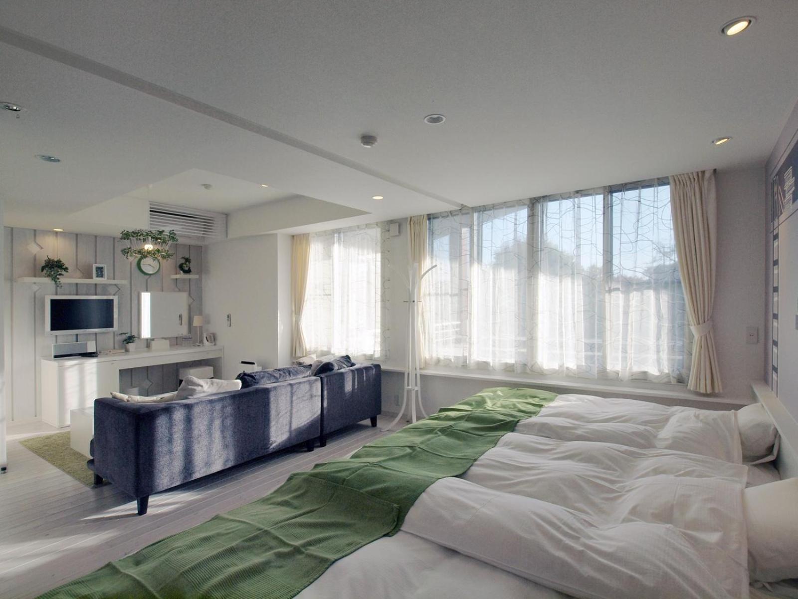 Holiday House Green Garden Гуджо Екстериор снимка