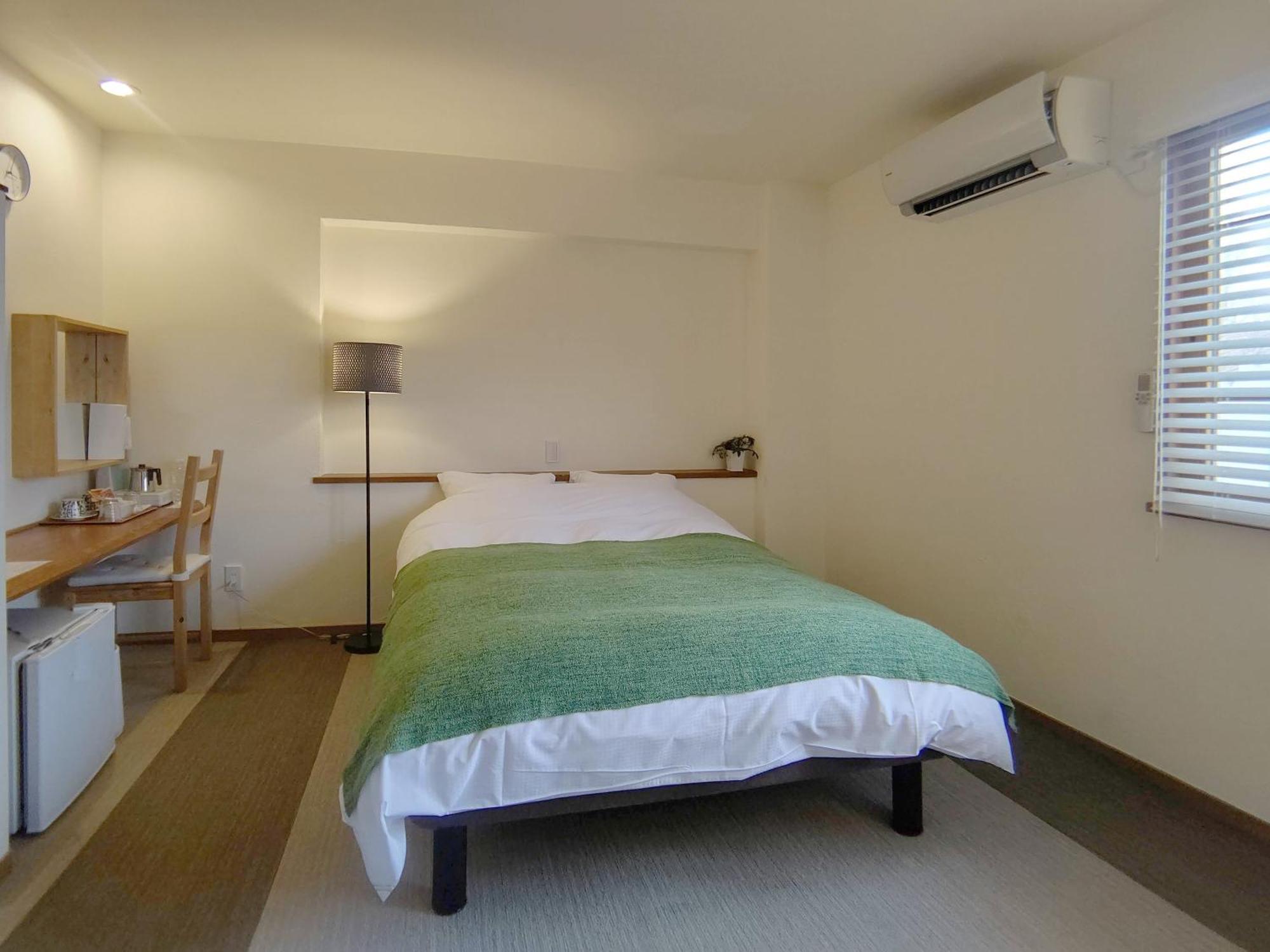 Holiday House Green Garden Гуджо Екстериор снимка
