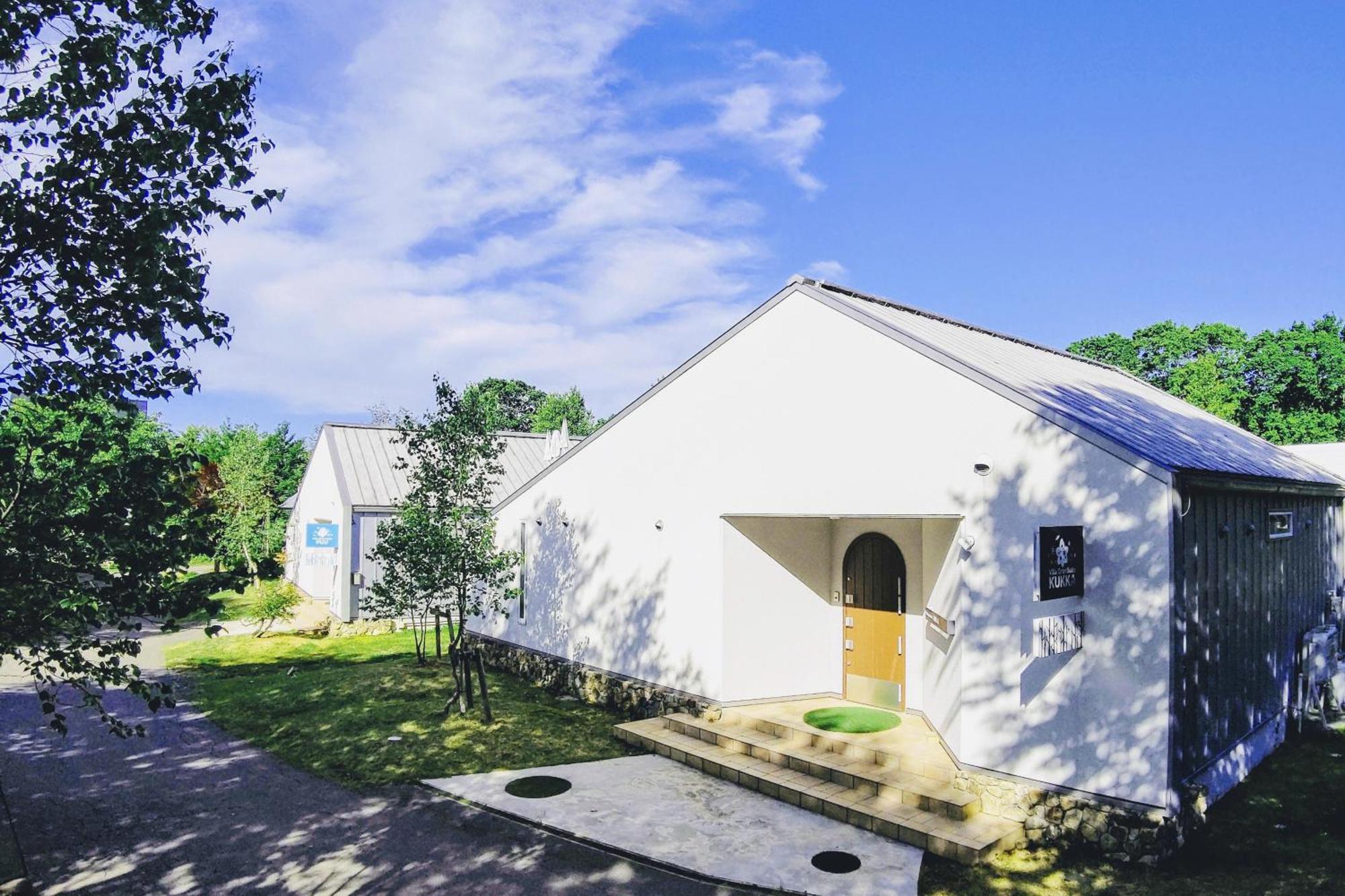 Holiday House Green Garden Гуджо Екстериор снимка