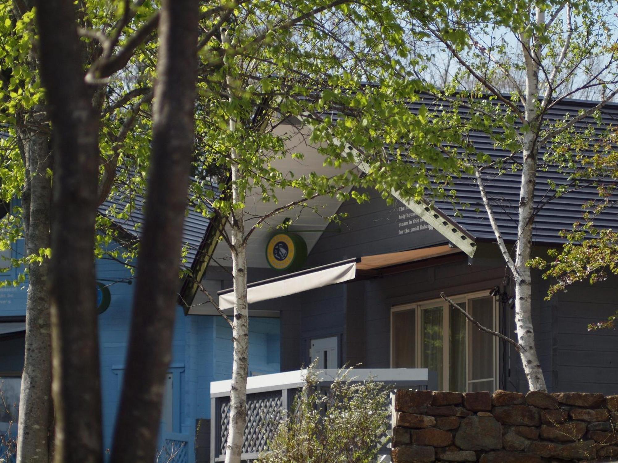 Holiday House Green Garden Гуджо Екстериор снимка