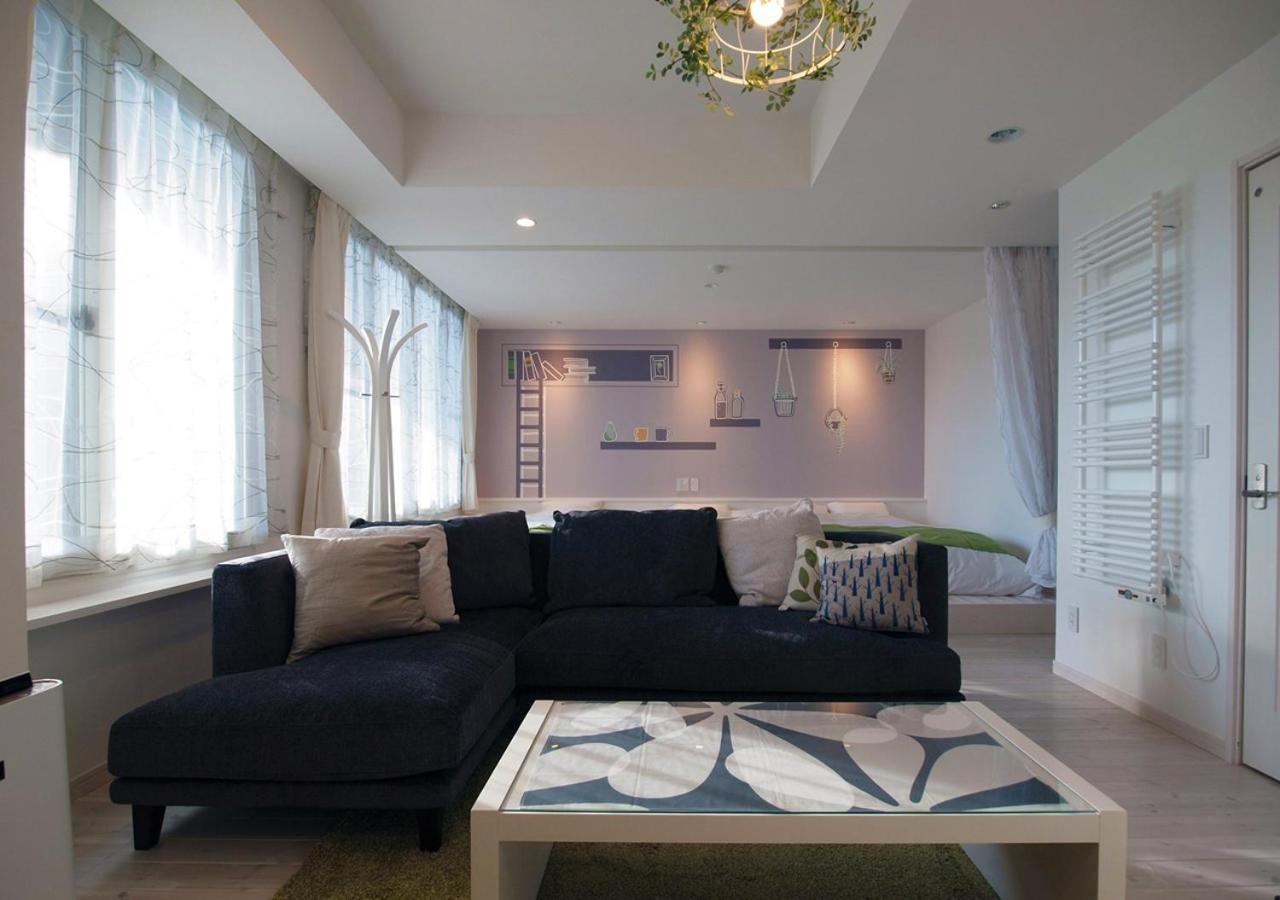 Holiday House Green Garden Гуджо Екстериор снимка